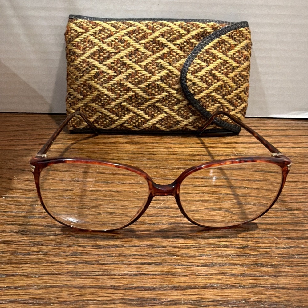 Vintage Tura MOD 332 Eyeglass Frames Brown Tortoise Retro‎ RX + Vintage Case